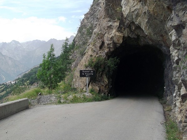 Un tunnel, celui de la Fayolle - 92 m - on peut y passer sans éclairage.