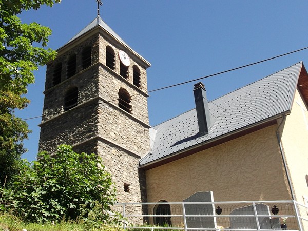 L'église de Oulles.