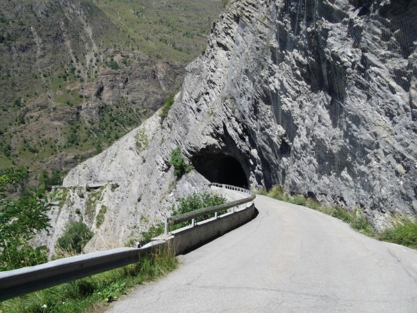 Tunnel juste à la sortie de Singuigneret.